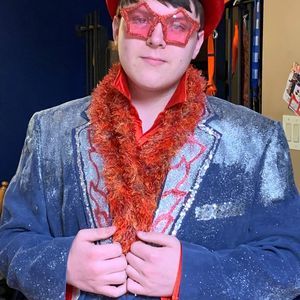 Meet your Posher, Joel